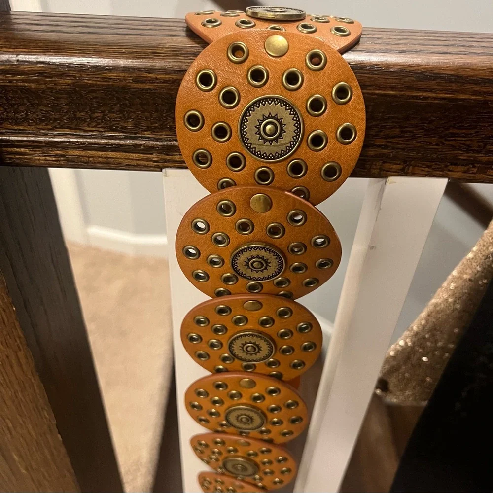 Concho Grommet Disc Belt Vince Camuto. NWOT